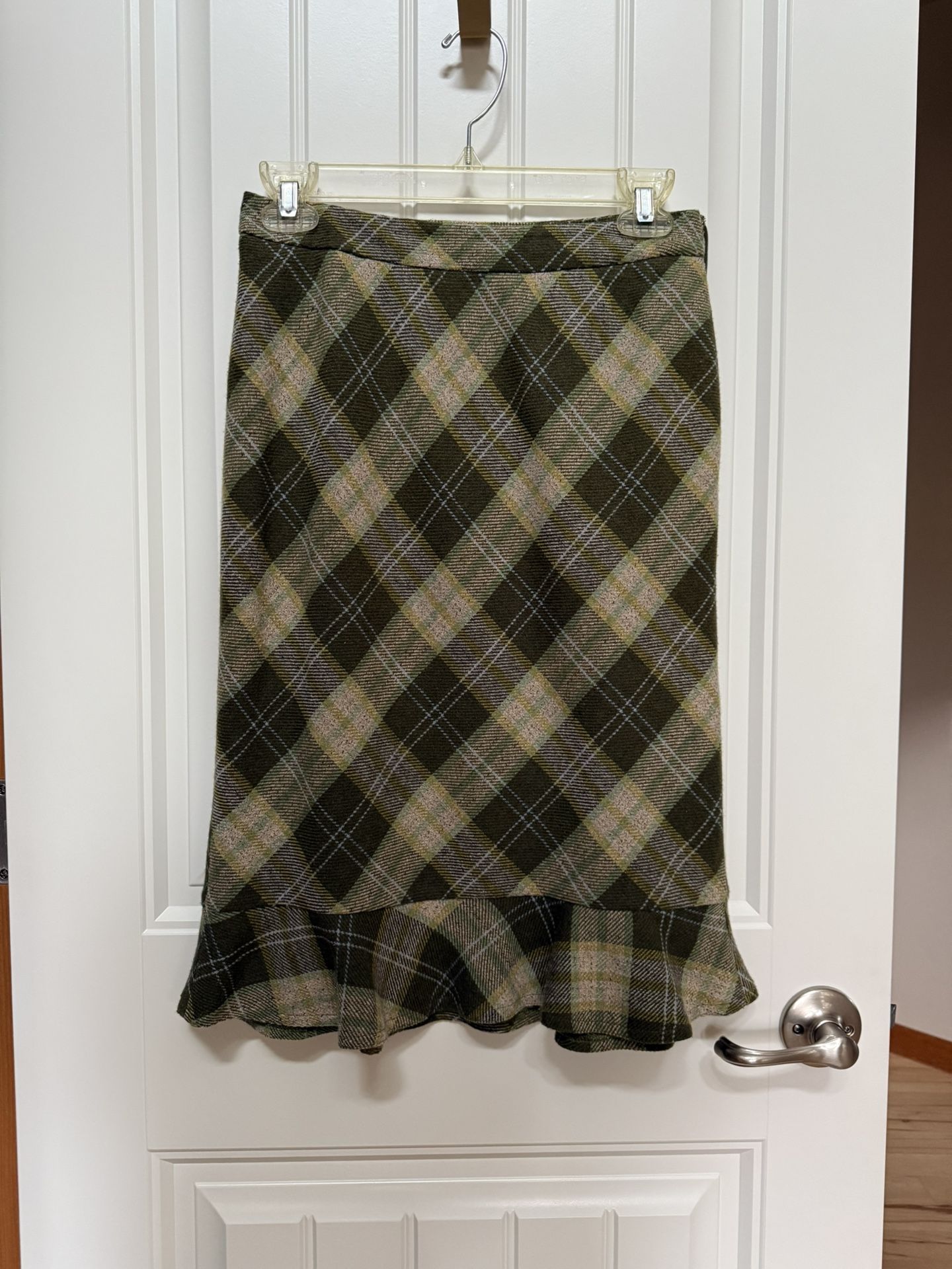 LOFT Ann Taylor 24" long size 0~2 worn once 