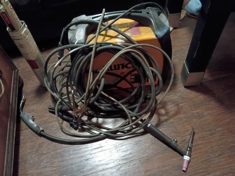 Klutch 3 In 1 Welder