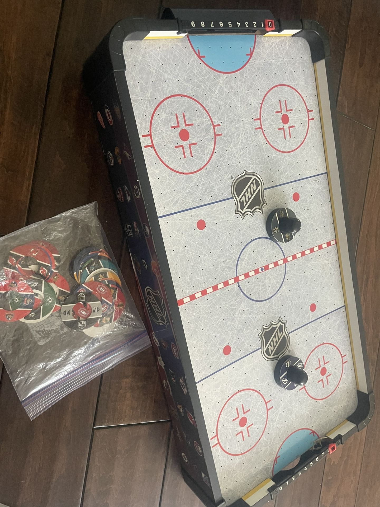 Tabletop air hockey nfl toy. Comes with all accessories. Game Board Game Arcade