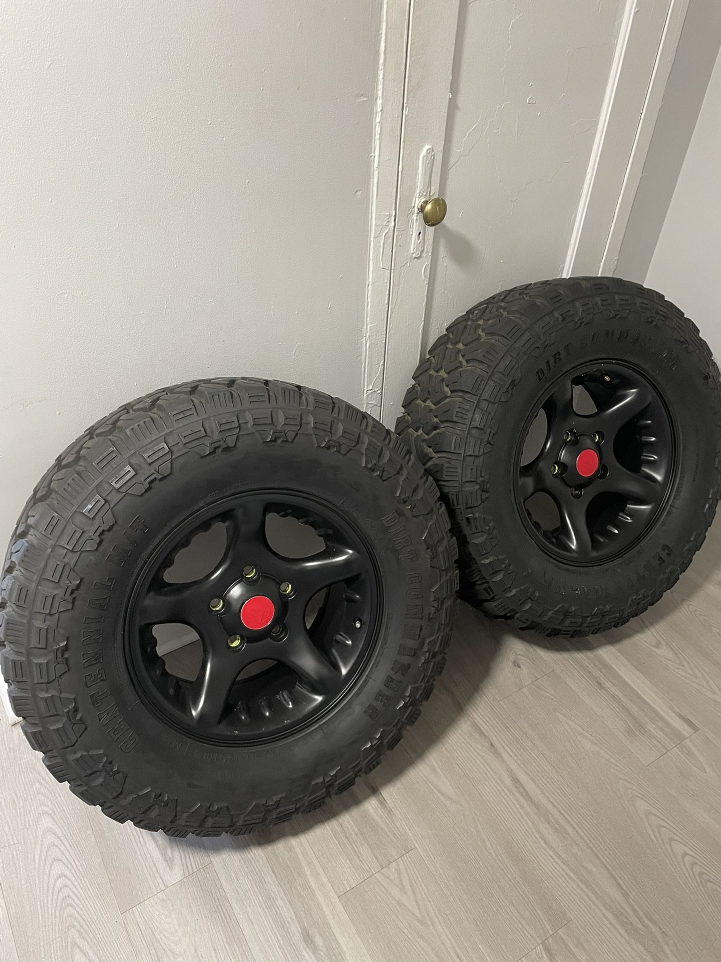 Set of 5 Tires + Rims – 2 Dynapro(1w rim)& 3 Centennial(2w rim)