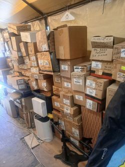 Vintage car parts (over 125 parts)