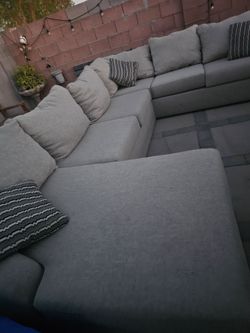 Living spaces sectional