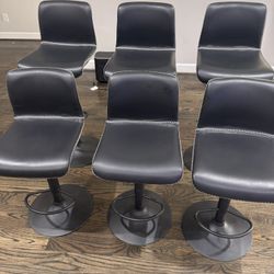 6 Matching bar stools $150