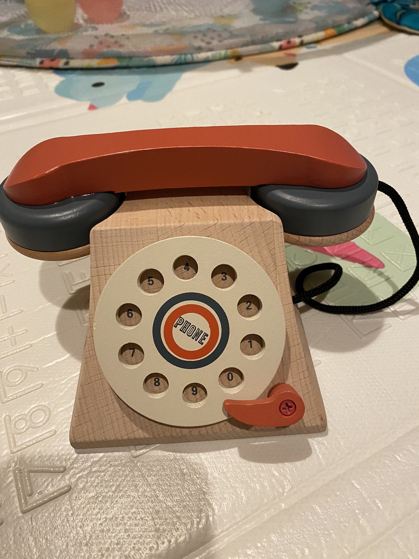 sydiesmart Wooden Toy Rotary Phone with Magnolia