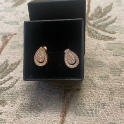 Rose Gold Teardrop Stud Earrings 