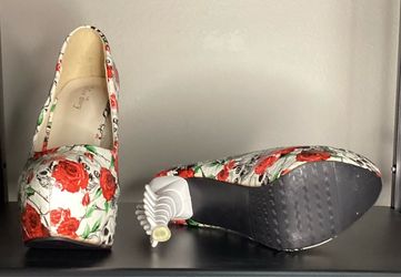 Skull and Rose Print Platform Heels