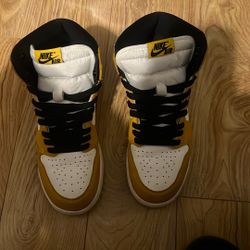 Size 7 Jordan 1 No Box