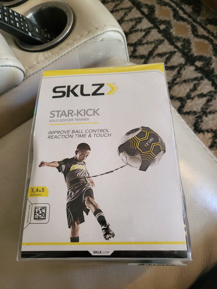 Sklz Star Kick Solo Soccer Trainer