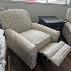 Comfy Neutral Recliner Chair