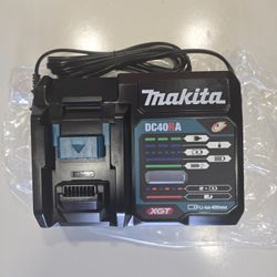 Makita 40v Charger 