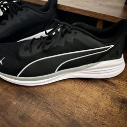 Men’s Sneakers 🆕 