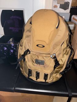 Oakley Tactical Backpack coyote