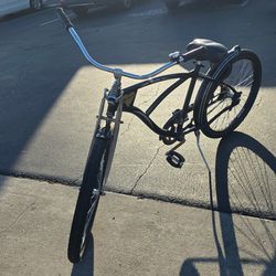 Realm Pro Max  Cruiser – Black – Rides Great