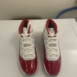 Jordan 11 Retro Cherry 