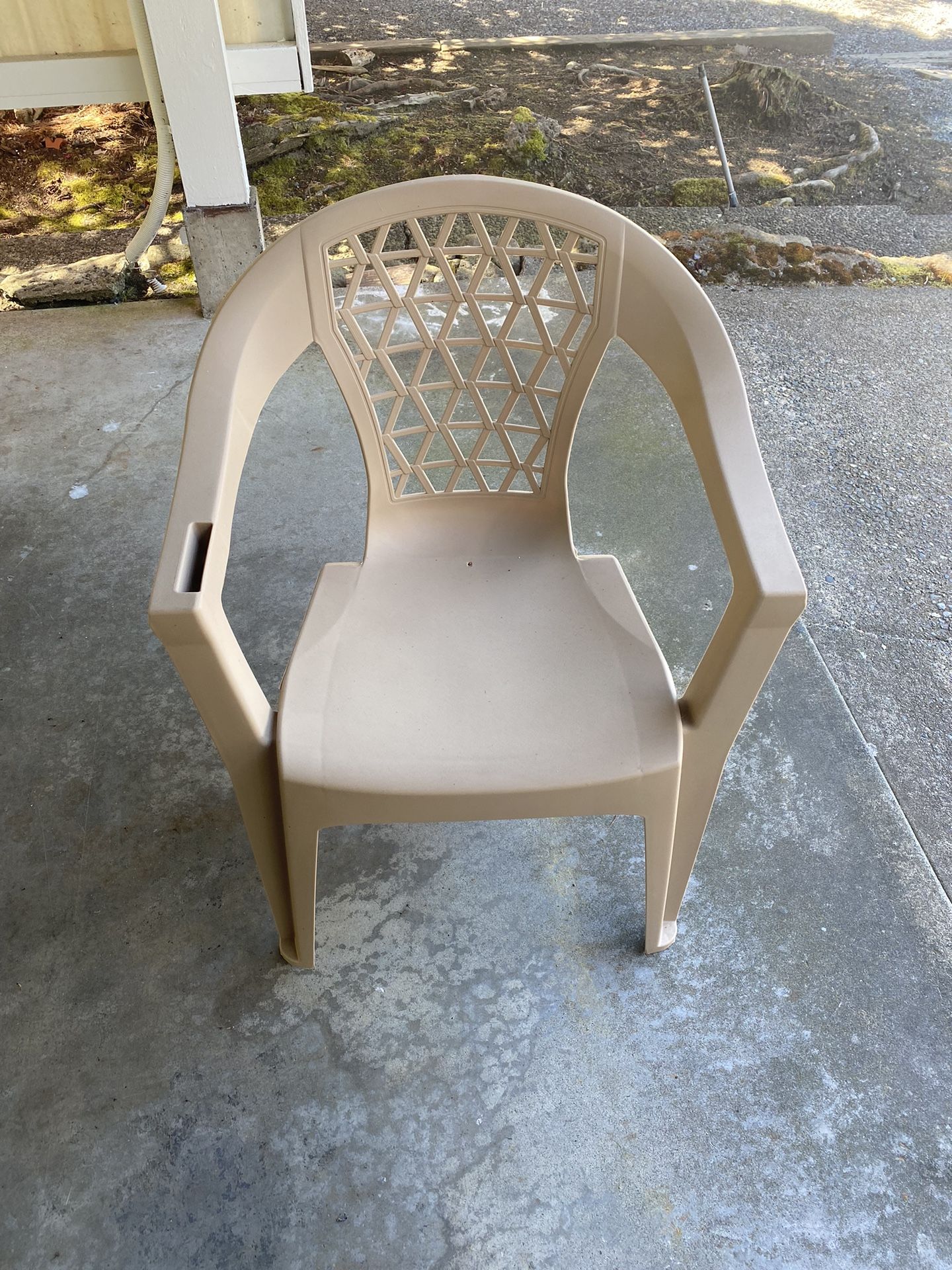 Free Plastic Chair