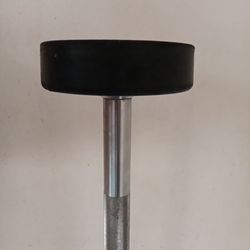 30lb weight & pull up bar & Tommy Hilfiger shirt (new)