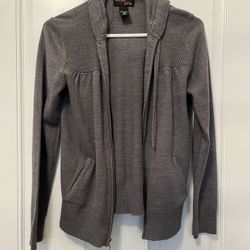 New York & company Acrylic Jacket Size Small. Excellent Condition 