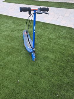 Electric Razor Scooter