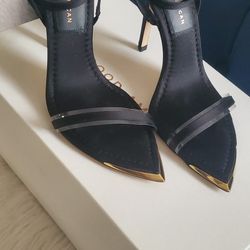 Good American  Black Heels....