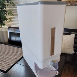 Rice Container (Storage)