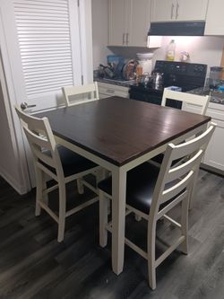 Dining Room Set