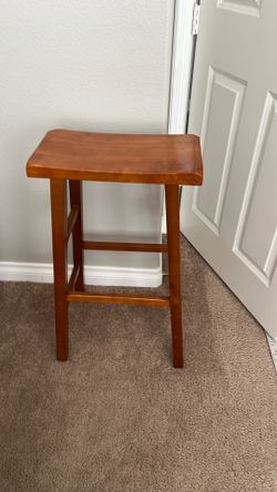 Barstool (1)