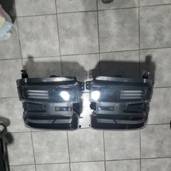 Head Lights For A Silverado Fits 2019 - 2022