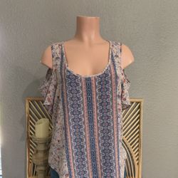 Top Size Large 