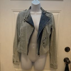 Denim Blazer Size Medium 