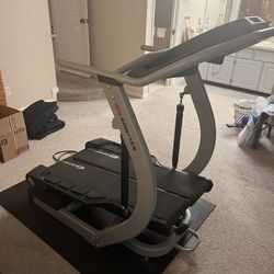 Bowflex TreadClimber TC5500- Excellent Condition