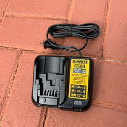 Brand new original Dewalt 12v/20v charger
