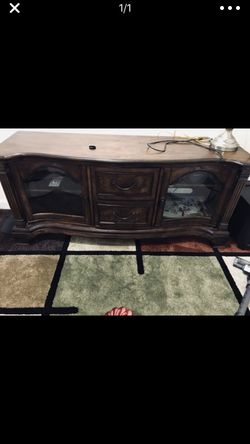 Selling Console for $200. Need to go today.