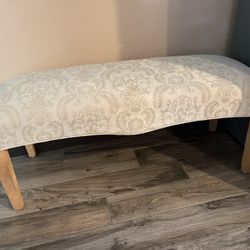 Beige Bedroom Bench