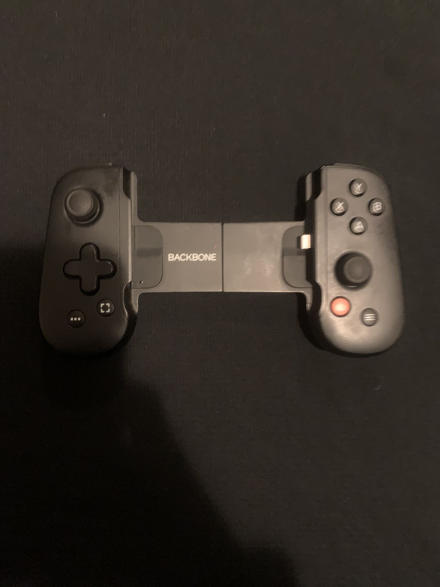 📱🎮Backbone One Mobile Gaming Controller - Good Condition
