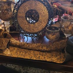 Decorations Different Prices 