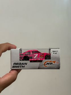 Pink NASCAR 1:67 scale hot wheels car