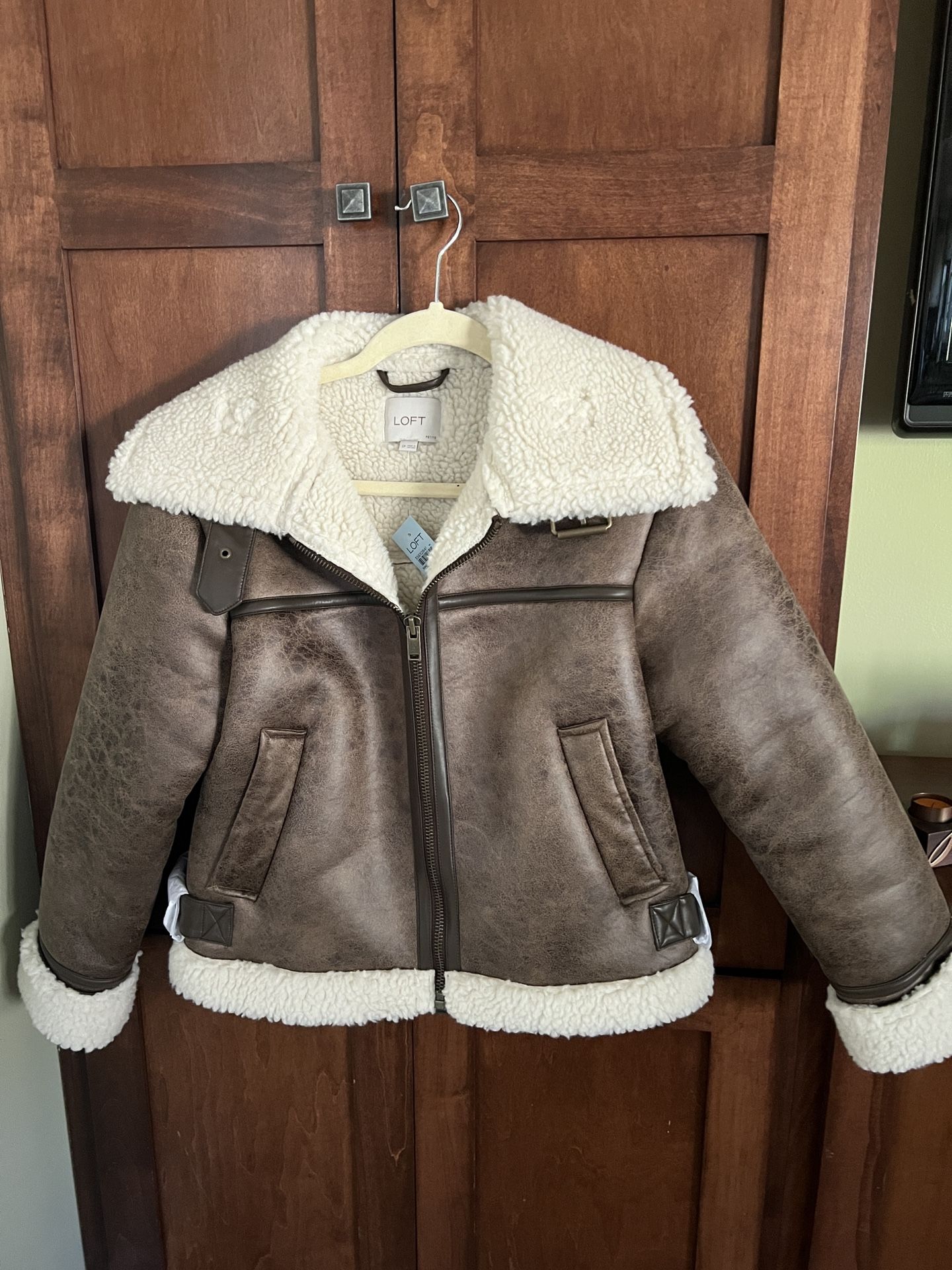 Gorgeous New Women’s Bomber Jacket/Coat from Loft Petite Small