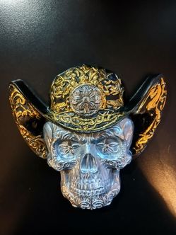 Decorative Resin Skull Figurine with Cowboy Hat