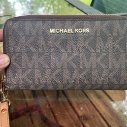 Michael Kors Wallet Bag