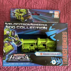 Velocitron Speedia 500 Collection Voyager Class Road Hauler