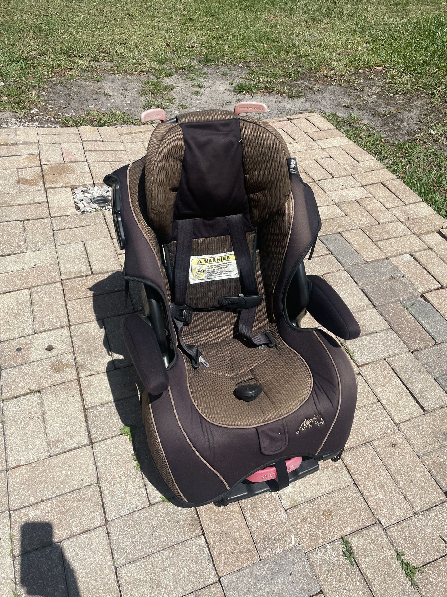 car seat alpha omega elite  adjustable 