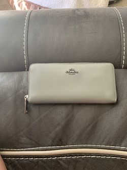 Slim Coach grey wallet * firm on price