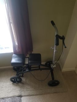 Knee Scooter (2)