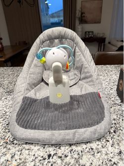 Baby Floor Seat (Skip Hop Brand)