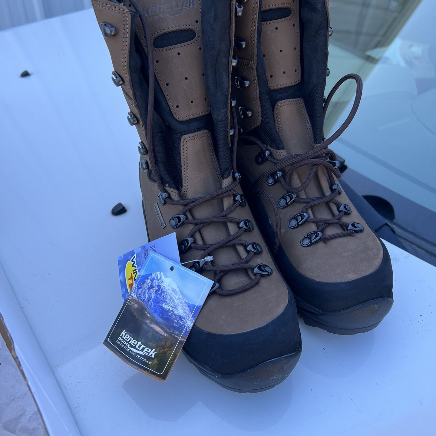 Kenetrek Lineman Extreme Work Boots Size 11.5 for Sale in Tacoma