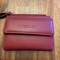 Women’s like new red leather wallet