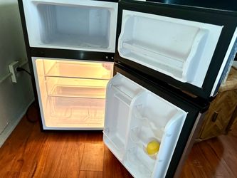 3.0 mini fridge freezer and refrigerator