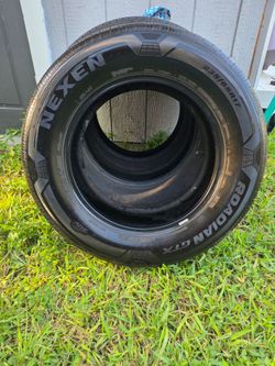 AUTO/SUV TIRES