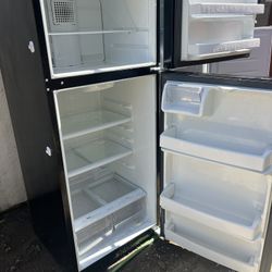 Generl Electric Fridge