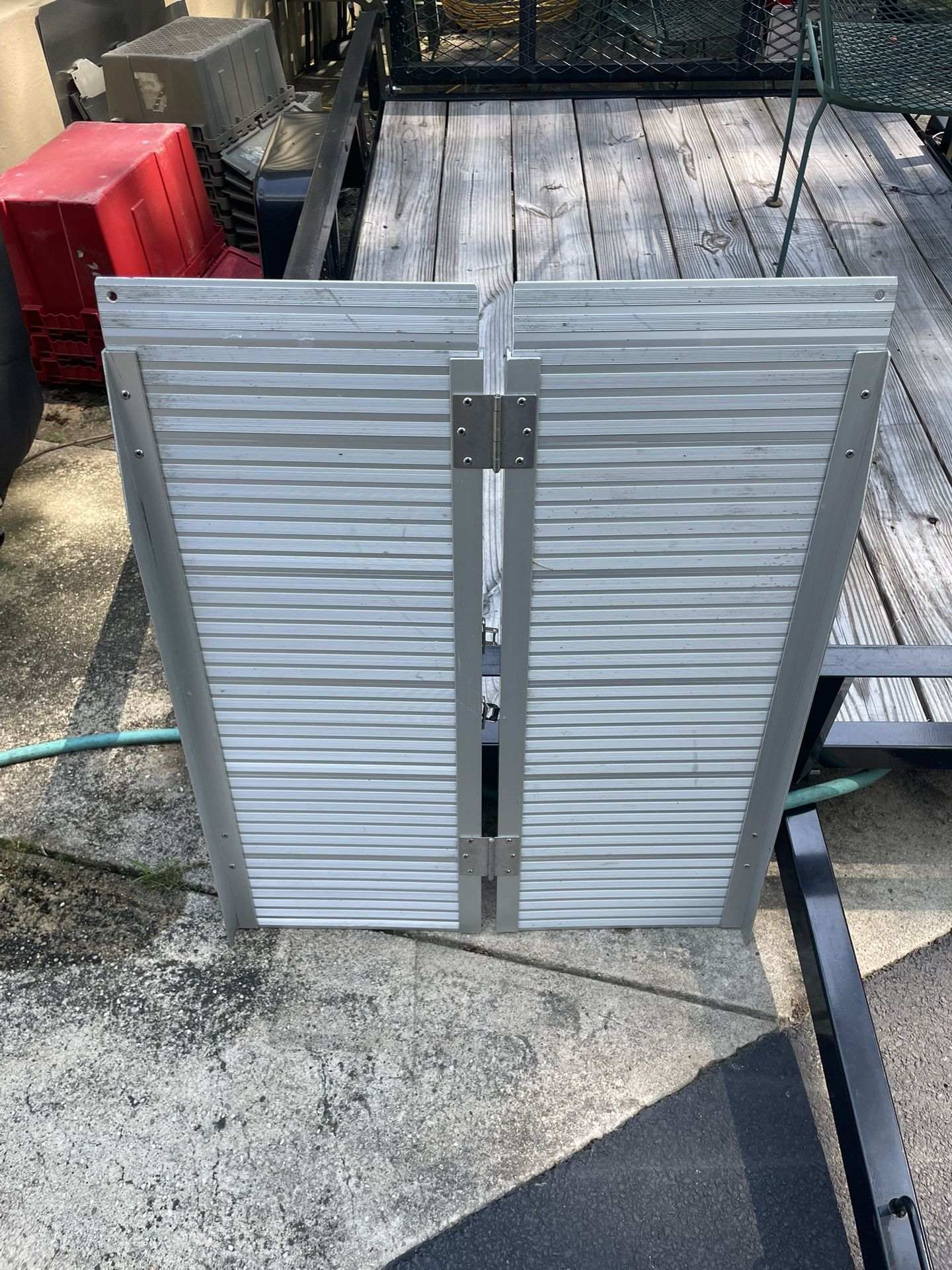 Folding  Aluminum Ramp Handicap  600lb Capacity 